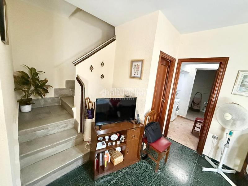 Foto 059e723b-b03e-4a41-907f-3dbde75a6916. Casa pareada casa en venta en San Ildefonso - Catedral Jaén