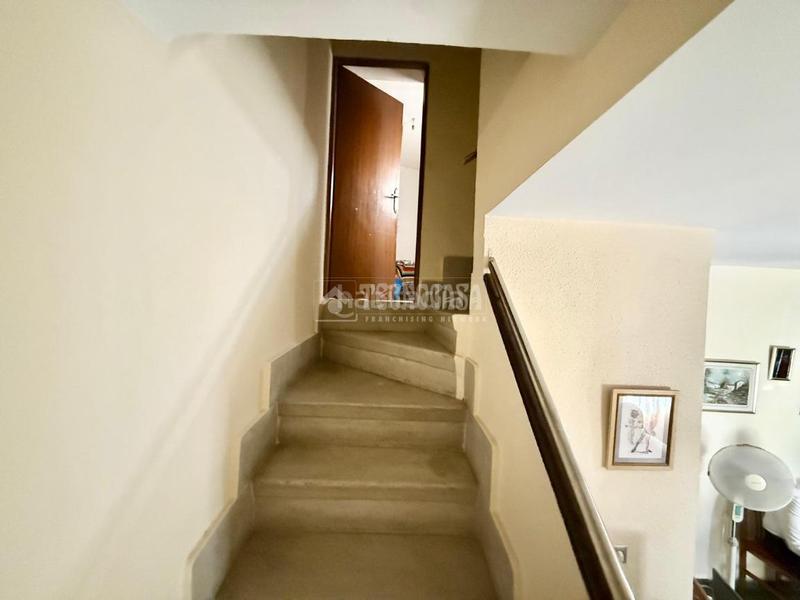 Foto 430dcade-6ff7-4387-9d91-12f8ce058502. Casa pareada casa en venta en San Ildefonso - Catedral Jaén