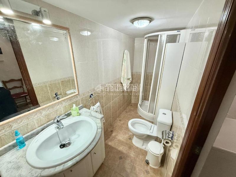 Foto bc01b093-2851-4171-addb-9088dc558d3d. Casa pareada casa en venta en San Ildefonso - Catedral Jaén