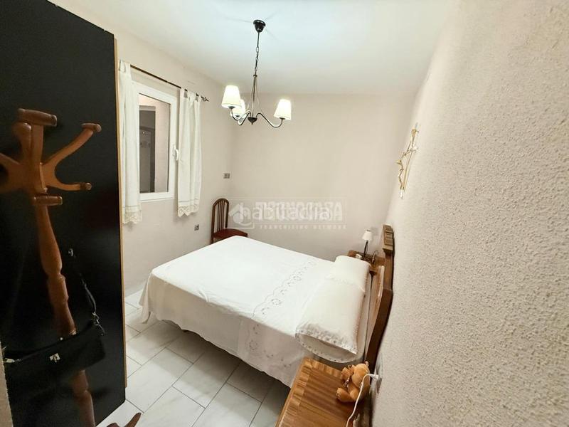 Foto dfbaa4d0-6143-4112-aa0d-5f6854854a73. Casa pareada casa en venta en San Ildefonso - Catedral Jaén
