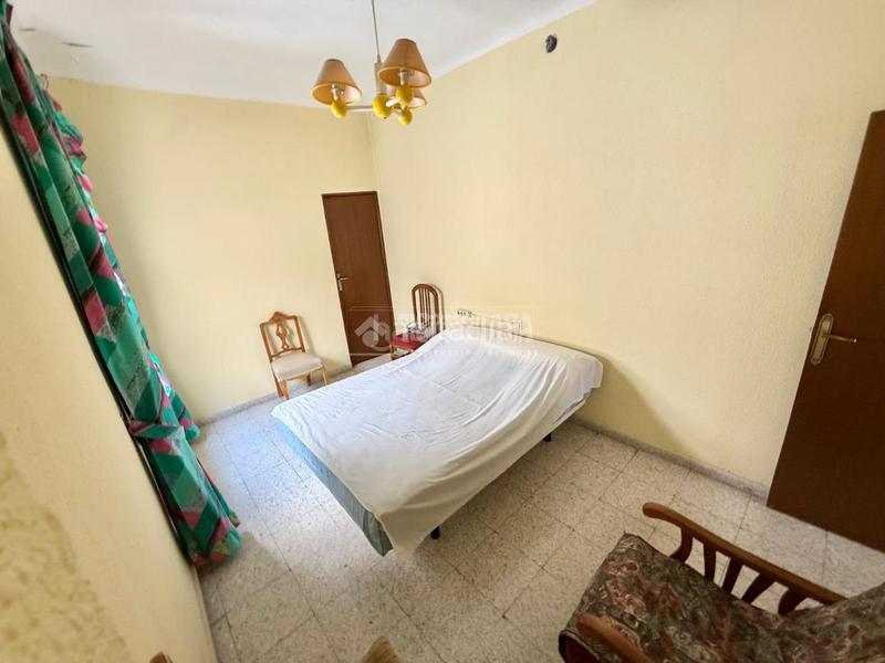 Foto e1cfa2e7-848b-4ed1-991b-13d893cac5f9. Casa pareada casa en venta en San Ildefonso - Catedral Jaén