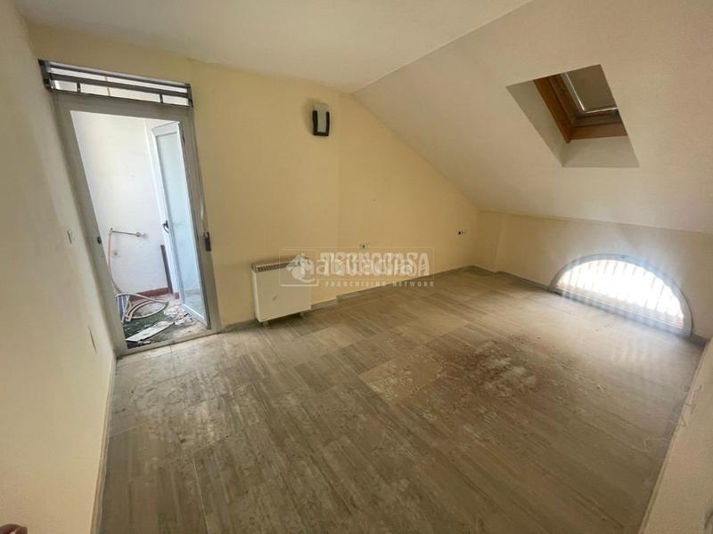 Foto 6db9b9c3-c249-4834-9bcb-76e12b5740db. Ático  en venta en San Ildefonso - Catedral Jaén