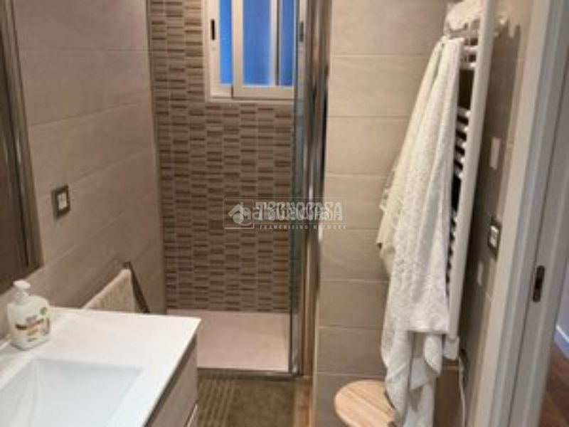 Foto 5b4816fb-1de3-455a-bda9-9420c5769be1. Piso  en venta en San Ildefonso - Catedral Jaén