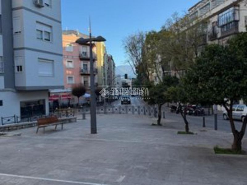 Foto b8493882-4d8e-4a1b-8d3f-32b6d0d6ce7f. Piso  en venta en San Ildefonso - Catedral Jaén