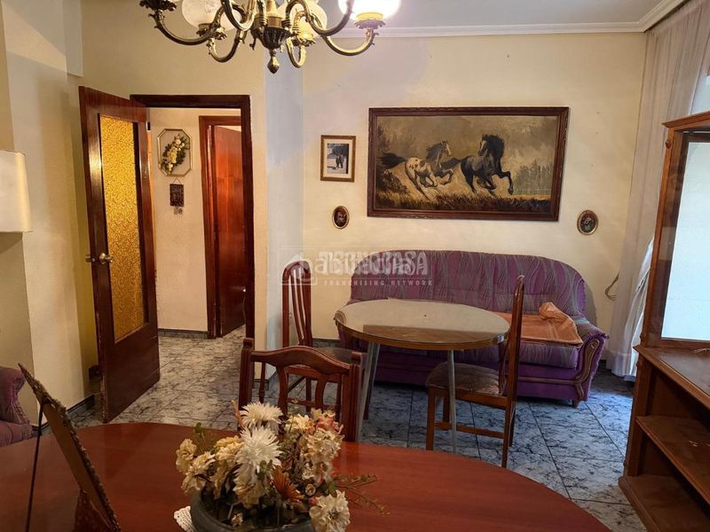 Foto 5d42677d-dead-4af5-945a-340a224d4340. Pis a San Ildefonso - Catedral Jaén