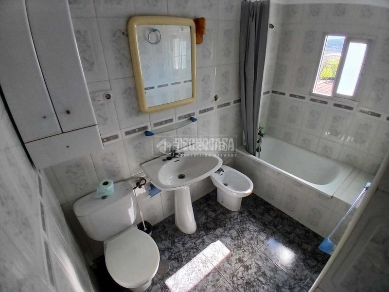 Foto a54e7325-3576-4760-b816-97d6504eb3ad. Piso  en venta en La Salobreja Jaén