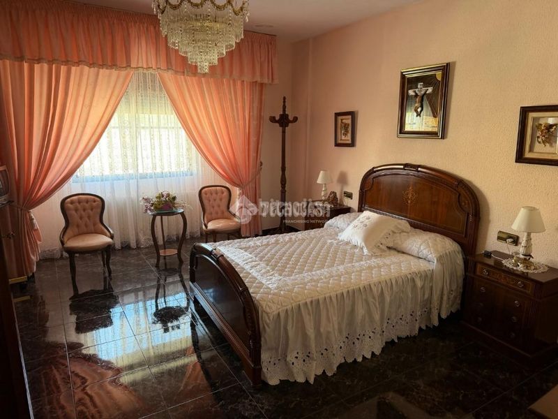 Foto c62267a0-0668-4591-aaa1-3ce0ed15bae7. Casa aparellada a Pegalajar