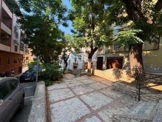 Casa pareada en San Ildefonso - Catedral. Casa en venta en jaén