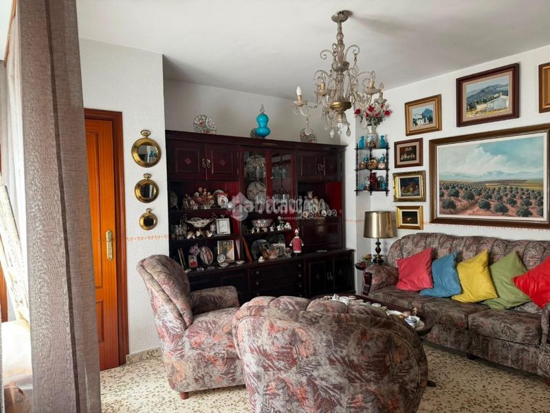Foto 2f5a8499-0cd6-4dbc-b6e6-8a5ca4c88982. Piso  en venta en San Ildefonso - Catedral Jaén
