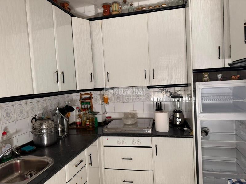 Foto 3a6fc5ac-a170-405b-b3ce-bb4742e989e8. Piso  en venta en San Ildefonso - Catedral Jaén