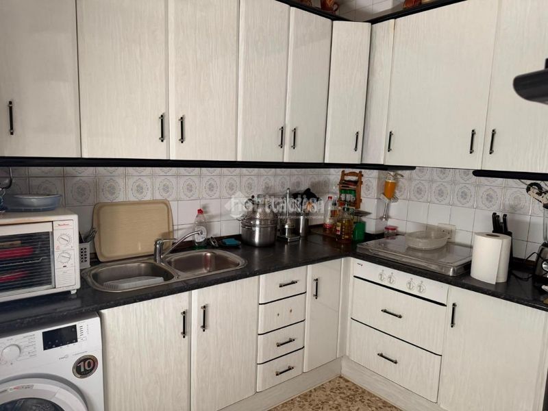 Foto 75095668-b116-467d-a30d-939b52d172c5. Piso  en venta en San Ildefonso - Catedral Jaén