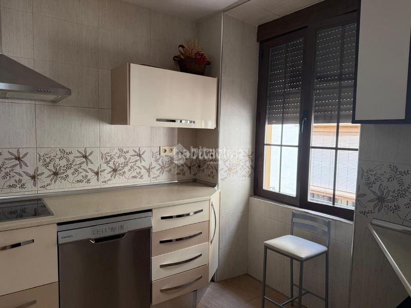 Foto 08aec7d5-e7a1-4da5-af96-13e4269c65bd. Piso  en venta en Valdeastillas - Fuentezuelas Jaén