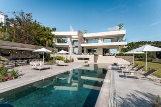 Maison à La Zagaleta. Espectacular y lujosa villa nueva a estrenar con increíbles vist