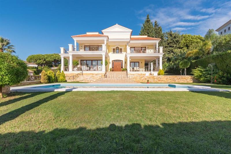 Foto 5bb285ce-3014-4d40-b360-8e49e67e571b. Casa fabulosa y lujosa villa de reciente construcción 2016, ubicada en una de las urbanizaciones más prestigiosas hacienda en Marbella