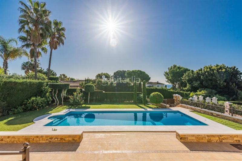 Foto d81acee9-e1fc-461f-9df8-b22c9c8f3ac6. Casa fabulosa y lujosa villa de reciente construcción 2016, ubicada en una de las urbanizaciones más prestigiosas hacienda en Marbella