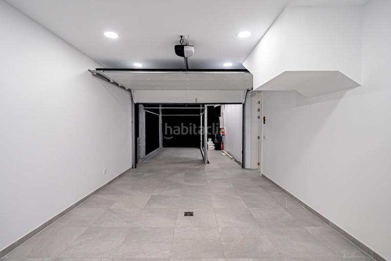 Foto 8176f039-4fdd-457e-8a83-c608ba16973c. Casa moderna villa ubicada en rio verde playa, milla de oro , a sólo 100 metros de la playa en Marbella