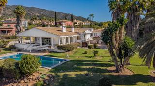 Casa a Valdeolletas - Las Cancelas - Xarblanca. Espectacular villa con mucho encanto y una gran parcela en el mi