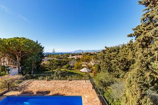 Casa a El Rosario - Ricmar. Oportunidad! excepcional villa de orientación sur oeste con espe