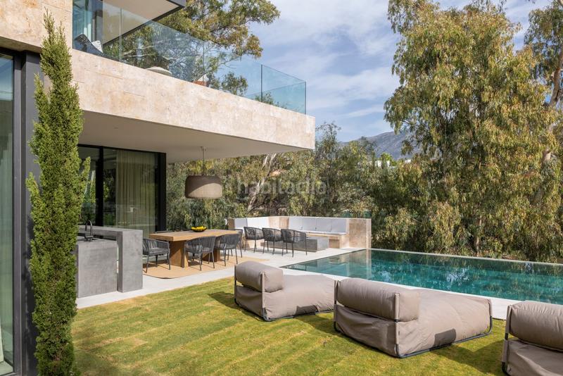 Foto 22f7b098-50a9-4f33-b637-3128a816b412. Casa magnífica villa de 6 dormitorios situada en el corazón del valle del golf de nueva andalucía, la cerquilla, en Marbella