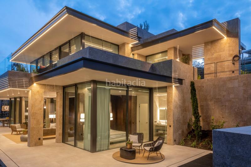 Foto 2618ed8f-3348-4539-b9a9-a672b8c75e02. Casa magnífica villa de 6 dormitorios situada en el corazón del valle del golf de nueva andalucía, la cerquilla, en Marbella