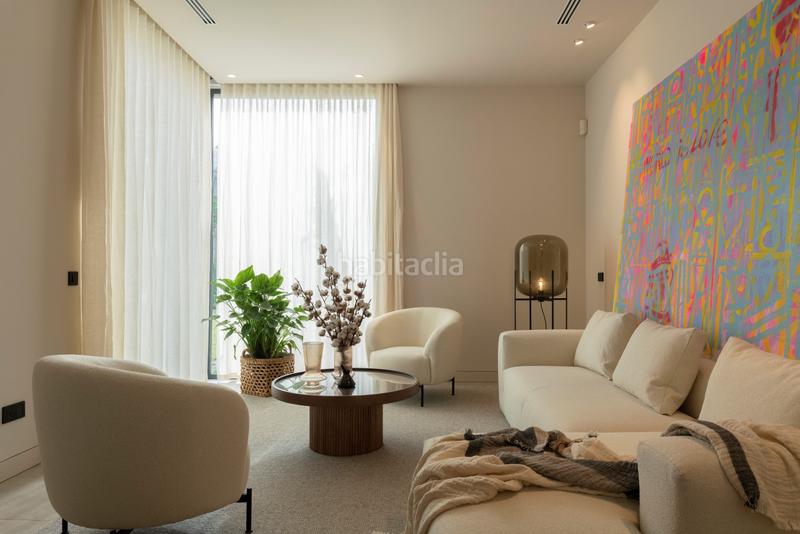 Foto cb7d8695-c6cc-4547-8e30-ba89fc4bb12e. Casa magnífica villa de 6 dormitorios situada en el corazón del valle del golf de nueva andalucía, la cerquilla, en Marbella