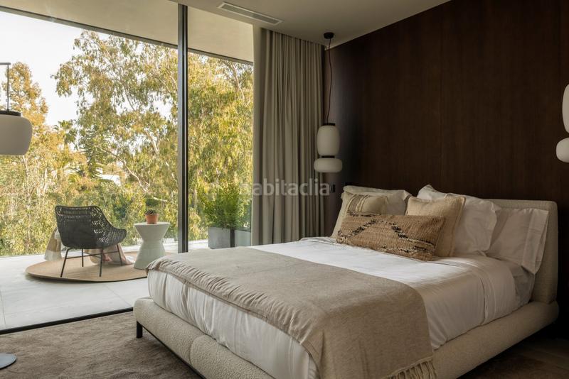 Foto de56a119-e0b4-4ed8-94c9-5cc734e4d309. Casa magnífica villa de 6 dormitorios situada en el corazón del valle del golf de nueva andalucía, la cerquilla, en Marbella