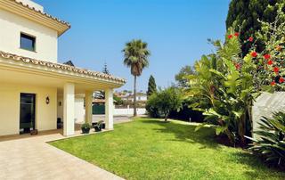 Casa a Valdeolletas - Las Cancelas - Xarblanca. Espectacular villa con mucho encanto en el mirador, marbella
