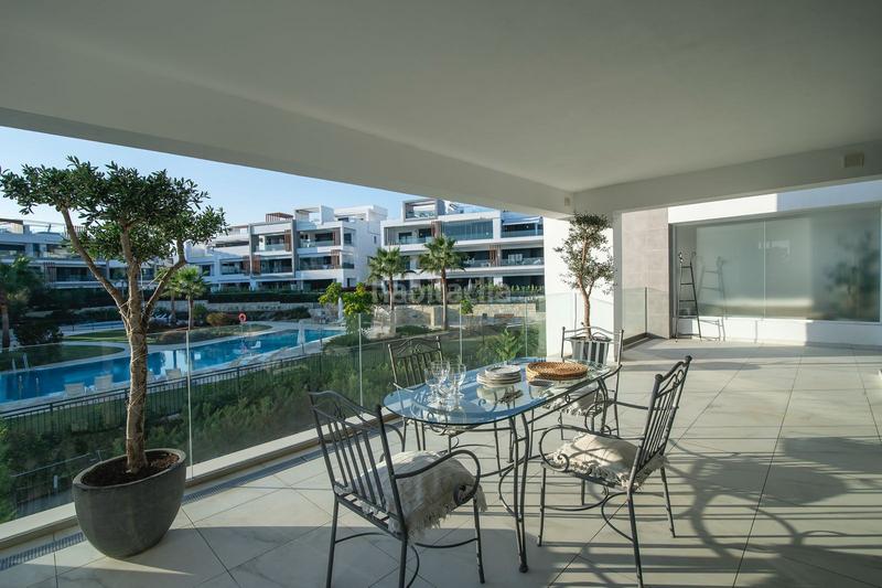Foto d4d08086-00d1-44b5-90c2-596336af828d. Miete dachwohnung mit parking pool in Cancelada Estepona