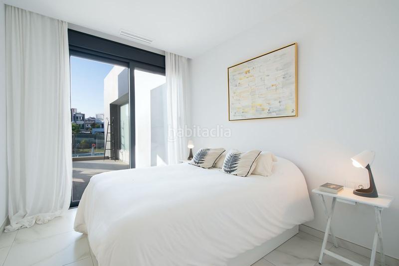 Foto 8c9e1948-5a97-41d5-a8ab-43caf5e98270. Rent penthouse with parking pool in Cancelada Estepona