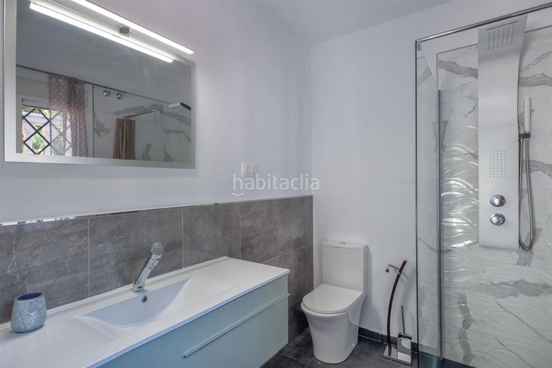 Foto 0dfd0c8a-b52c-4909-934a-d17b53ad152e. Casa fantástica villa de estilo clásico en la prestigiosa urbanización de Hacienda Las Chapas, este en Marbella