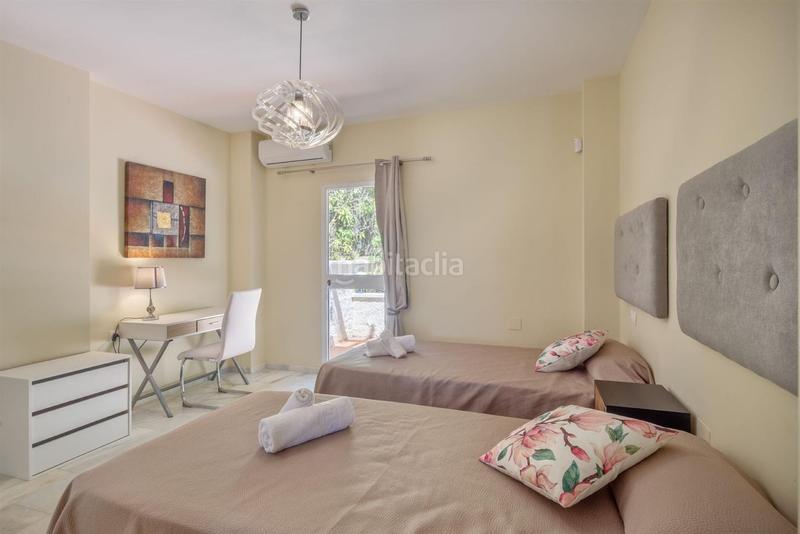 Foto 9dfc626e-b484-4e4a-9b92-cc92ee61e480. Casa fantástica villa de estilo clásico en la prestigiosa urbanización de Hacienda Las Chapas, este en Marbella