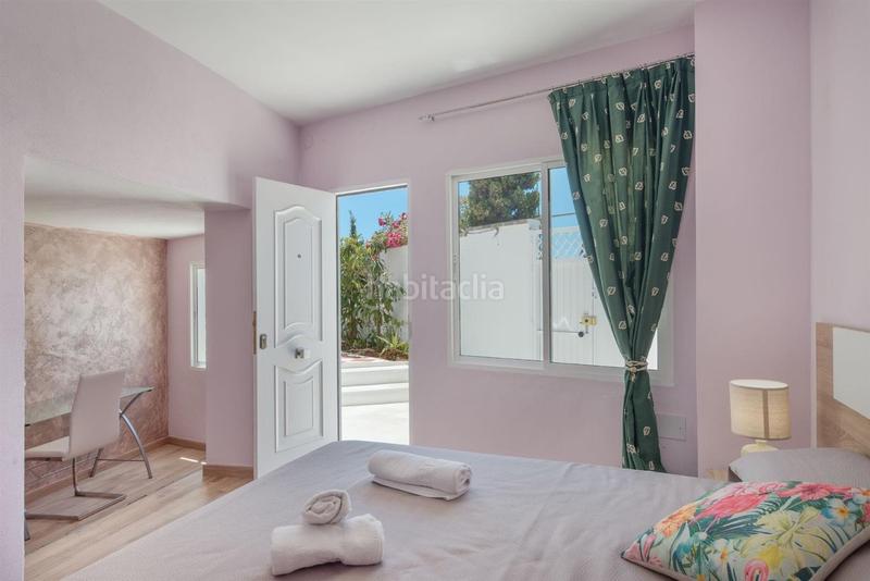 Foto f20749af-a3bb-4871-9899-73d5a8b6c972. Casa fantástica villa de estilo clásico en la prestigiosa urbanización de Hacienda Las Chapas, este en Marbella