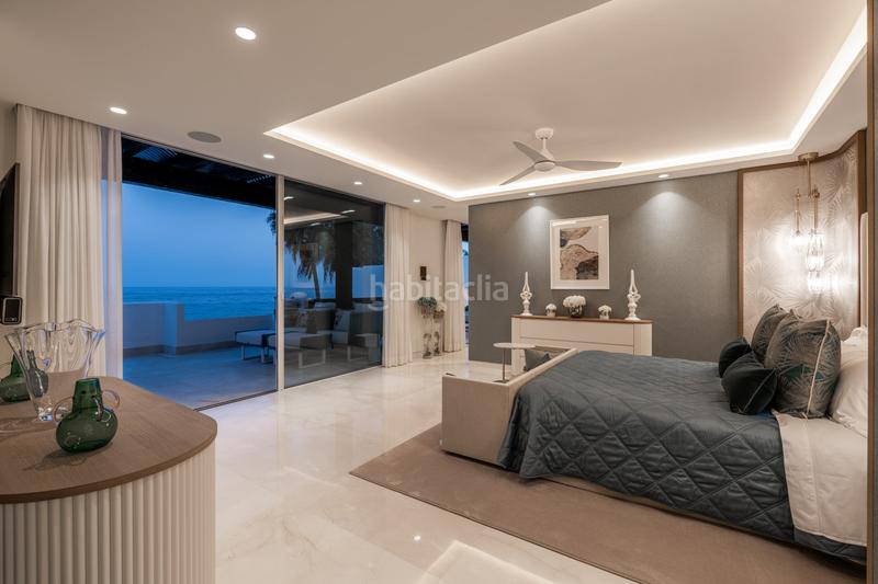 Foto 49d4eeaf-0073-4427-9396-19a27de87299. Apartamento espectacular y lujoso apartamento en primera línea de playa en la zona más exclusiva , Puente Romano en Marbella