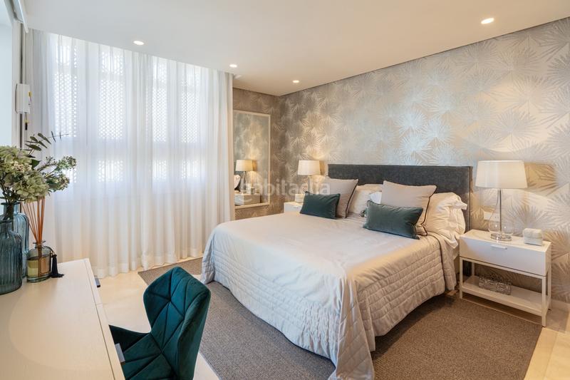 Foto 937ffdc4-f26a-479f-94f7-540bfb6a44e4. Apartamento espectacular y lujoso apartamento en primera línea de playa en la zona más exclusiva , Puente Romano en Marbella