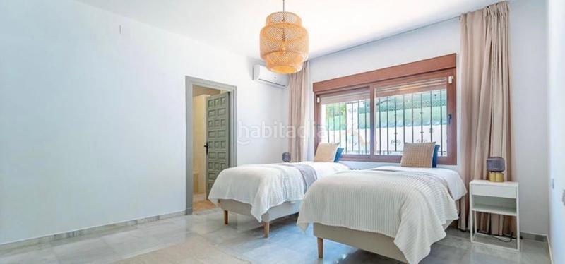 Foto 75c98a44-9fc0-4ed7-8052-aee84bd24cd0. Affitto casa con parcheggio piscina in Río Real Marbella