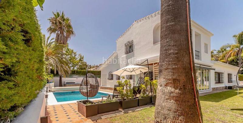 Foto 46df2149-0e75-48fb-b0c9-e133631a0485. Lloguer casa amb aparcament piscina a Río Real Marbella