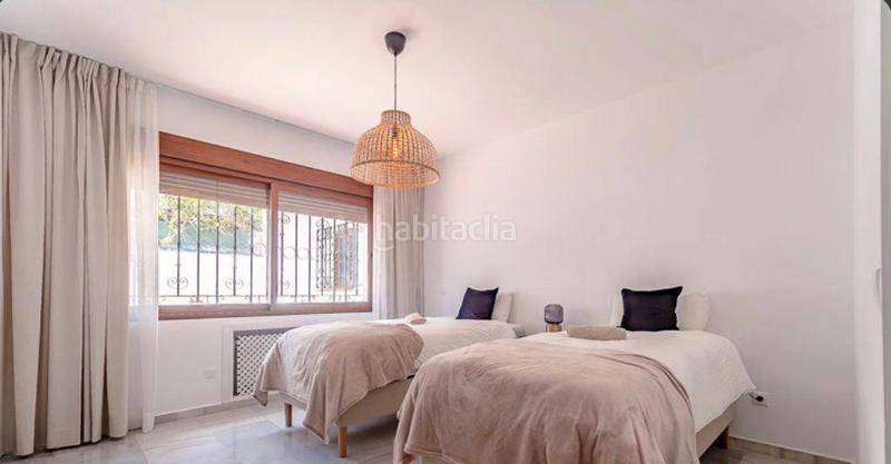 Foto ba52c525-c945-47bb-9866-949b04d2bd3b. Lloguer casa amb aparcament piscina a Río Real Marbella