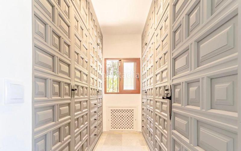 Foto 471c97c8-8289-4631-82d4-67ca507d0bd0. Miete haus mit parking pool in Río Real Marbella