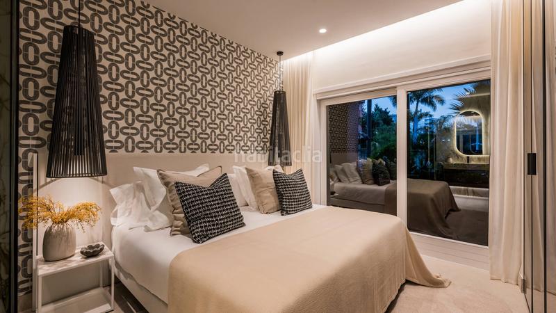 Foto 843d8c6f-9dc4-4c84-af6b-e6161cee5577. Planta baja lujoso apartamento en planta baja de 3 dormitorios en primera línea de playa, nueva milla de oro, en Estepona