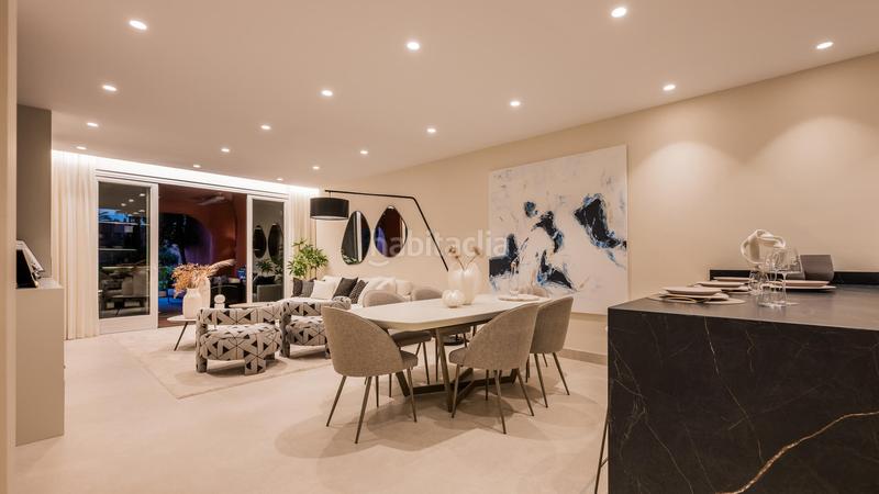 Foto 8d446355-08a2-43dc-aa67-05ea643d507a. Planta baja lujoso apartamento en planta baja de 3 dormitorios en primera línea de playa, nueva milla de oro, en Estepona