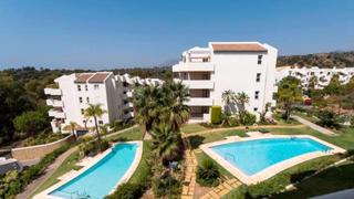 Àtic a Elviria. Impresionante ático con vistas panorámicas en santa maría green
