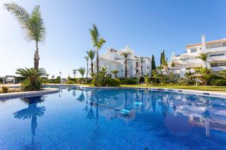 Appartement à Río Real. Lujoso y espectacular apartamento en primera línea de playa en l
