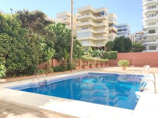 Estudi a Casco Antiguo. Estupendo estudio completamente reformado junto a la playa en pl