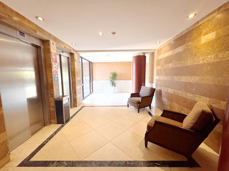 Foto 57379d6e-a3cd-43ce-a529-b5f472b665e7. Ático fantástico ático dúplex en guadalpín banús, primera línea de playa, frontal al mar con impresionantes vistas en Marbella