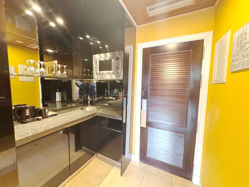 Foto ec4e80a0-98fb-4380-b605-d4e8926b29bf. Ático fantástico ático dúplex en guadalpín banús, primera línea de playa, frontal al mar con impresionantes vistas en Marbella