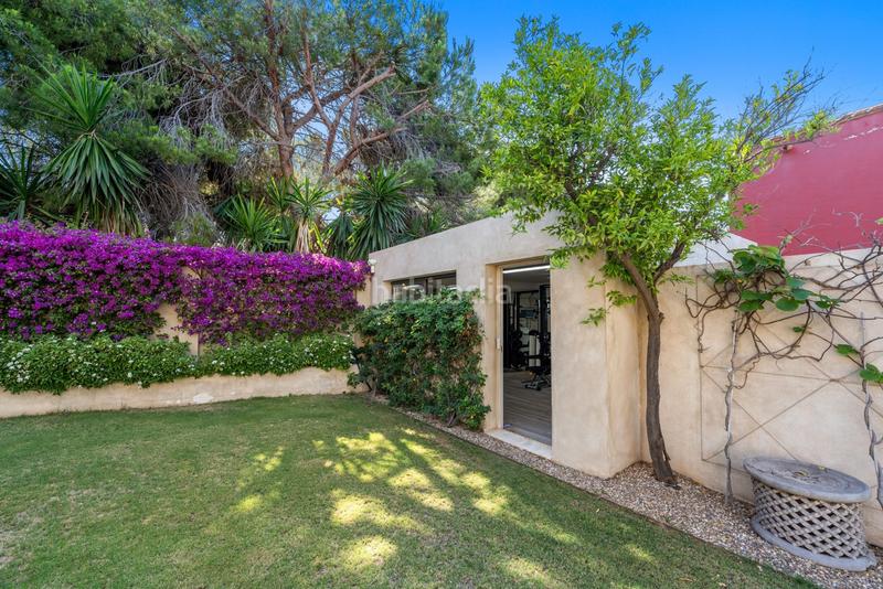 Foto 0009b90b-27d9-4ed9-b348-ca1938b71dc1. Casa impresionante y lujosa villa en Río Real, este en Marbella