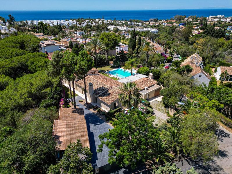 Foto c3f3f39a-30ca-4f00-b6f2-964eba3dee5f. Casa impresionante y lujosa villa en Río Real, este en Marbella