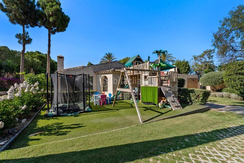 Foto cce839bb-60f5-4e12-8541-3a7a8b3aece9. Casa impresionante y lujosa villa en Río Real, este en Marbella