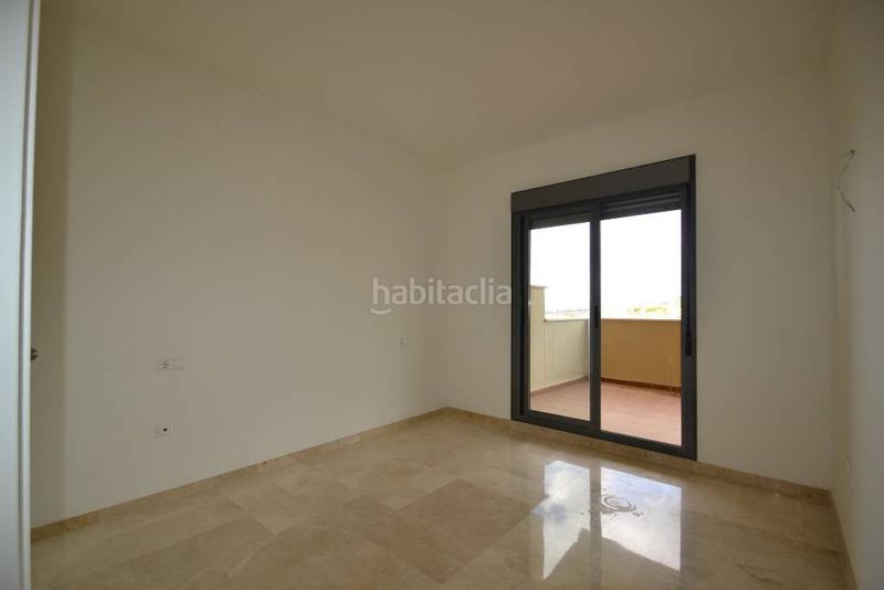 Foto b1563883-ac28-43d0-b5e5-22728927449a. Piccolo appartamento con parcheggio piscina in Chullera Manilva
