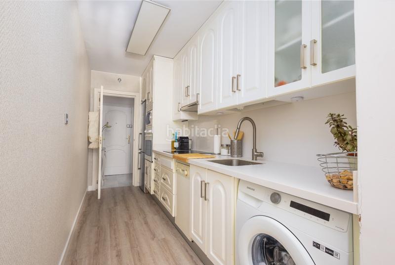Foto 5dd45c65-e1cc-4167-8ee9-a2f45cae4c54. Ático exclusivo ático dúplex en segunda línea de playa en la fontanilla, centro en Marbella